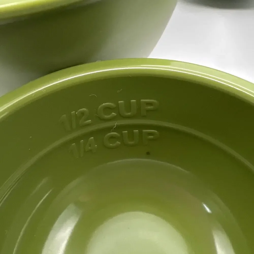 Vintage Melamine Nesting Measuring Cups Green Set Of 5 Palm Nice 1/4 Cup - 2 cup